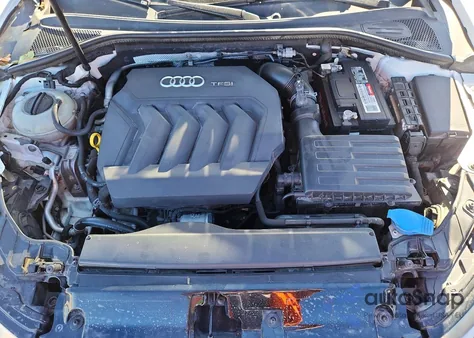 2017 Audi A3 Premium z USA, uszkodzony, nr VIN WAUAUGFF2H1066601